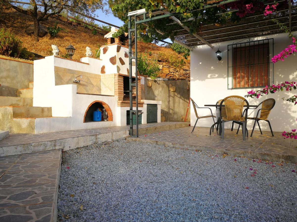 Casa Lola Villa Sayalonga Kültér fotó